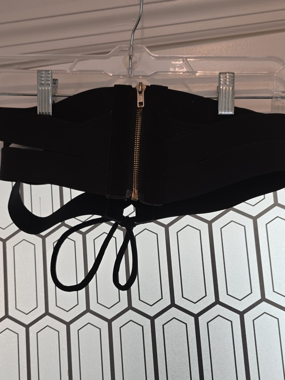 Black Lace-Up Elastic Belt With Zipper Back - Picture 2 of 2